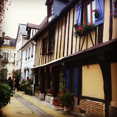 別荘 Maison Louis Xi La Bouille